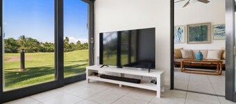Otium Beachfront Condo w Golf Course Views