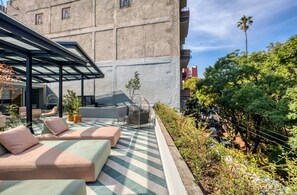 Exterior - Miravalle I 1 BDR Next to Parque Mexico in Condeza (Mexico City)