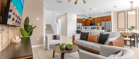 Casa | 8 dormitorios y Internet