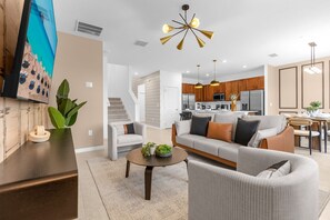 Hus | 8 soverom og internett