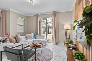 Villa | 4 bedrooms - Relaxing Getaway Near Disney With Pool Themed Rooms (Kissimmee)