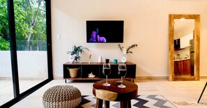 Apartamento, para fumantes | 1 quarto, acesso à internet de alta velocidade