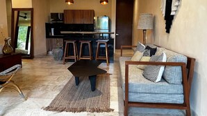 Apartment | 2 bedrooms, high-speed internet - Spacious 2 BR Apartment With Private Pool Top Amenities (Tulum)