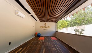 Apartment | 1 bedroom, Internet - 1 Br w Park Views in Condo w Gym Sauna Steam (Tulum)