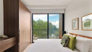 Apartment | 1 bedroom, Internet - Luminous 1 Br Steps Away From the Beach (Playa del Carmen)