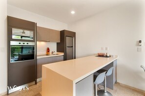 Apartment | 1 bedroom, Internet - Luminous 1 Br Steps Away From the Beach (Playa del Carmen)