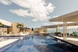 Room - 1 Br Steps From the Beach Roof w Ocean View (Playa del Carmen)