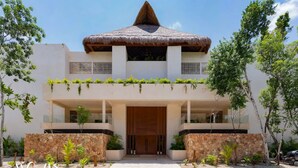Unclassified image, 4 of 48, button - Jungle View 1 Br Apt With Great Infinity Pool (Tulum)
