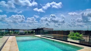 Unclassified image, 5 of 24, button - 2 Br Prime Location Amazing Rooftop Pool (Tulum)