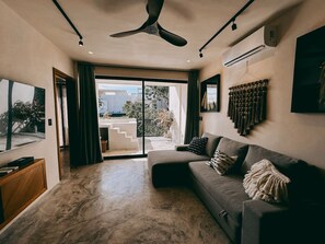 4 bedrooms