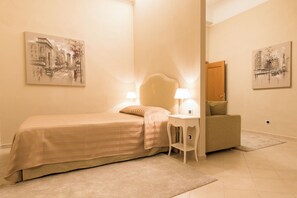 Familienapartment | Hochwertige Bettwaren, Zimmersafe, Bügeleisen/Bügelbrett