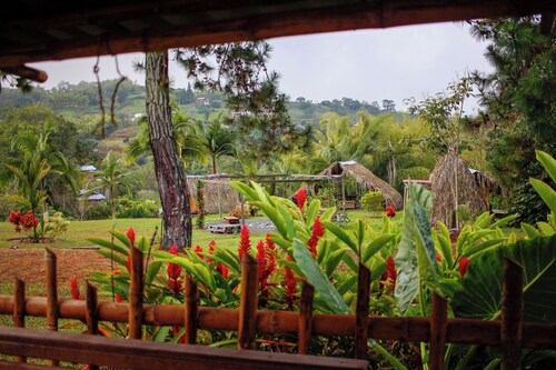 Garza Cabin & El Beso del Sol with Jacuzzy