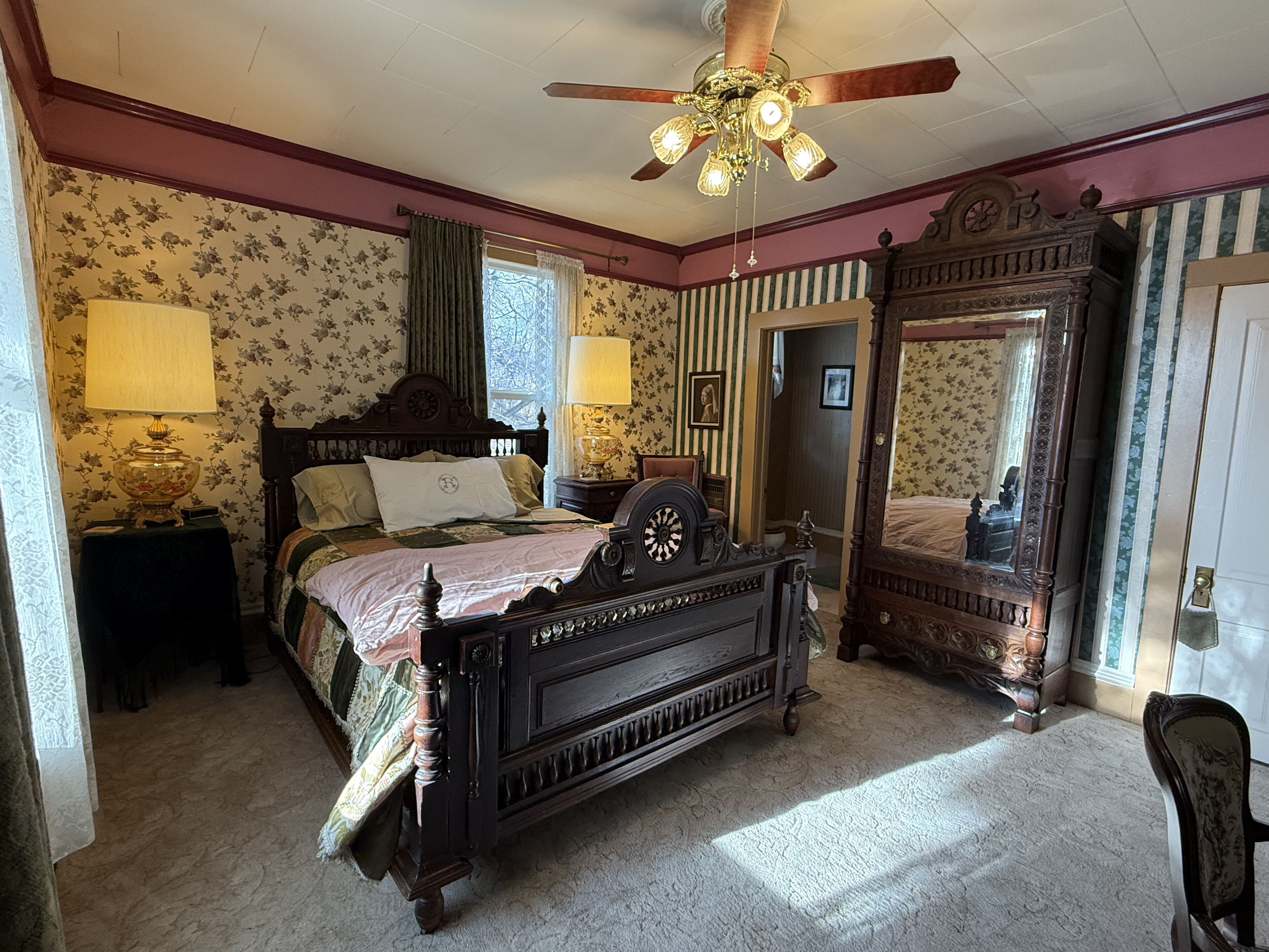 Room, 1 Queen Bed | Free WiFi