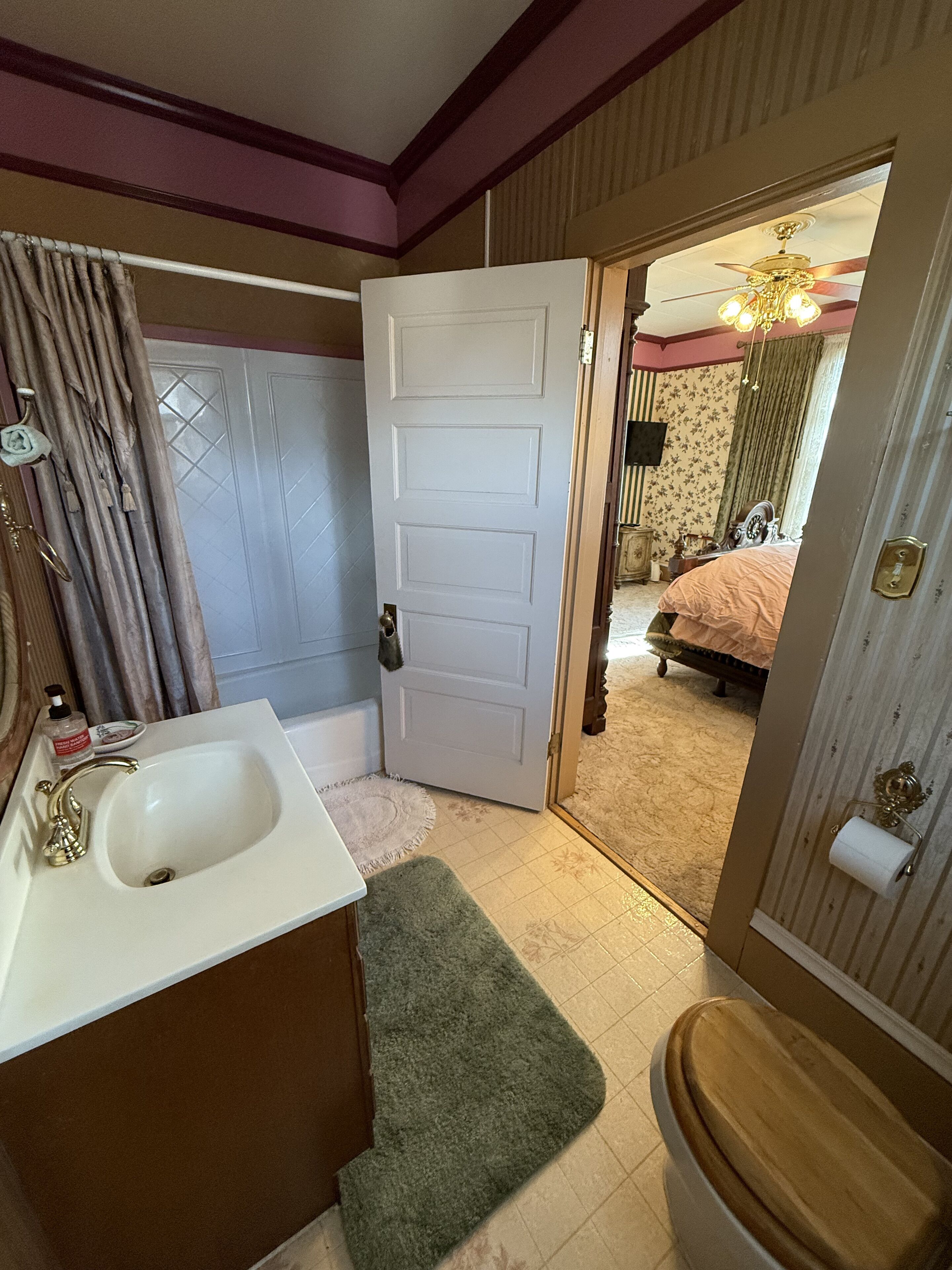 Zimmer, 1 Queen-Bett | Badezimmer