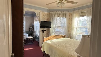 Room, Multiple Beds