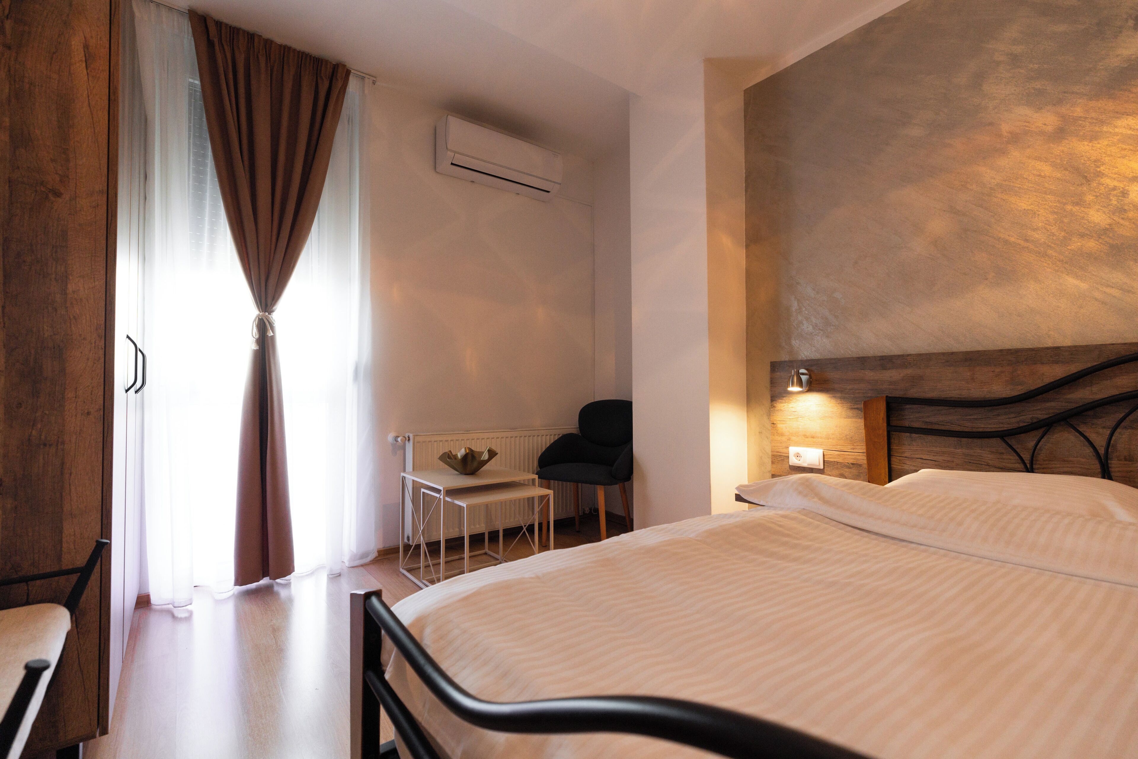 Apartemen Comfort | 2 kamar tidur, setrika/meja setrika, dan Wi-Fi gratis