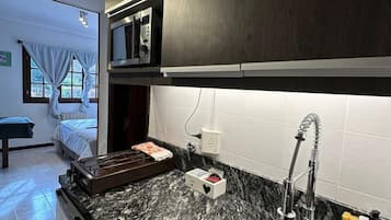 Studio Suite Superior, quang cảnh núi | 1 phòng ngủ, két bảo mật tại phòng