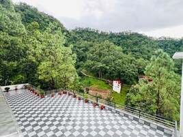 Superior Room, Hill View | Terrace/patio