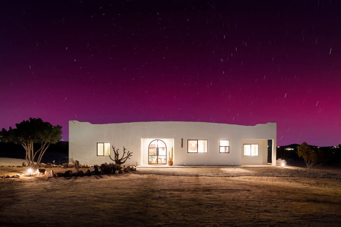 المنشأة من الخارج