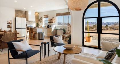 Golden Resort , Hot Tub, Yoga Room, Firepit
