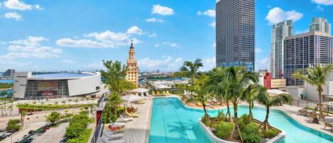 Outdoor pool, free pool cabanas, pool umbrellas