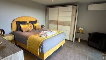 Comfort Apartment, Valley View | 1 bedroom, Frette Italian sheets, premium bedding, down comforters