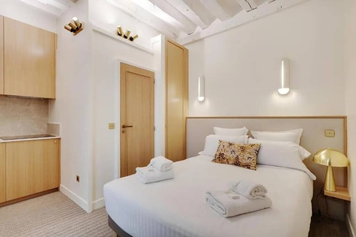 1 bedroom, laptop workspace, free WiFi
