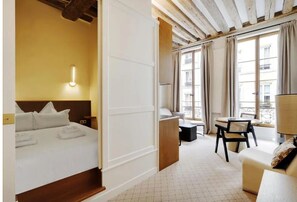 Family Apartment | 1 bedroom, laptop workspace, free WiFi - Makom Saint-Honoré (Paris)