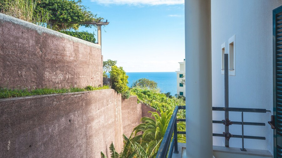 Sweet Home Reis Magos by Atlantic Holiday