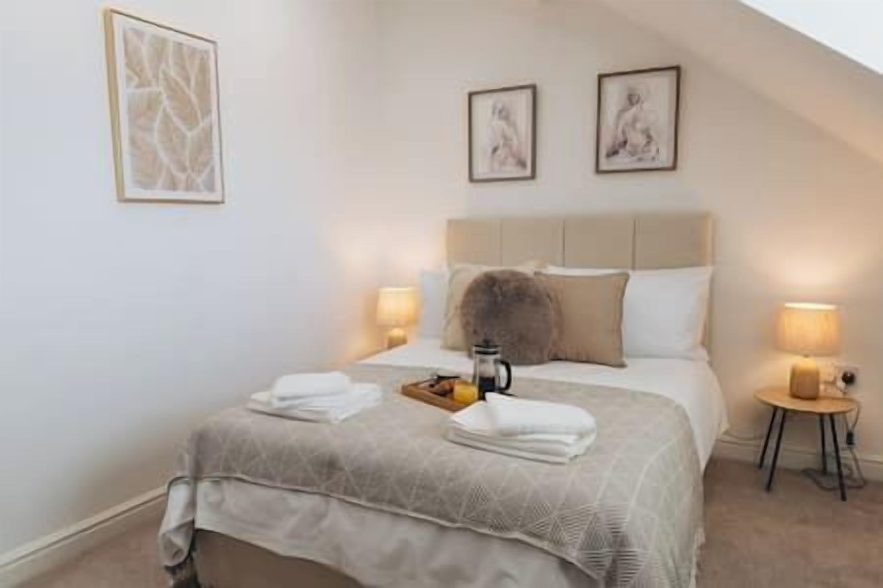 4 soveværelser, strygejern/strygebræt, gratis Wi-Fi