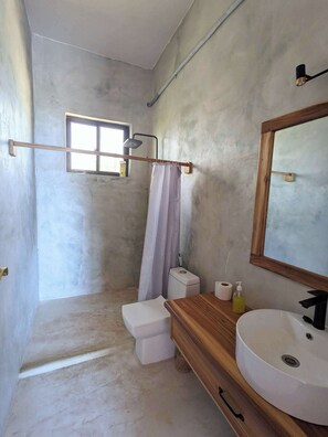 Apartment, Ocean View | Bathroom