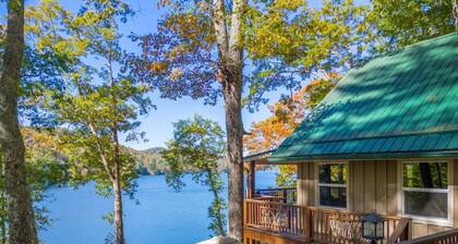 Secluded Lake Glenville Compound Prime Lake View