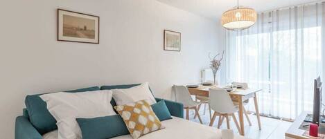 1 間睡房、熨斗/熨衫板、Wi-Fi