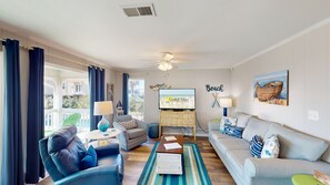 House, 2 Queen Beds, Pool Access, Partial Ocean View (Shore Nuff) | Living area - Beach Home With Private Pool & Beach Access- Sleeps 4 (Gulf Shores)