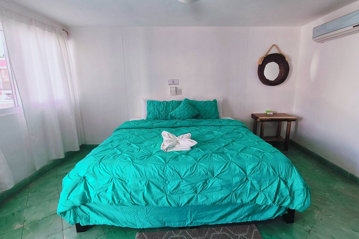 Executive Room | WiFi (free), bed sheets