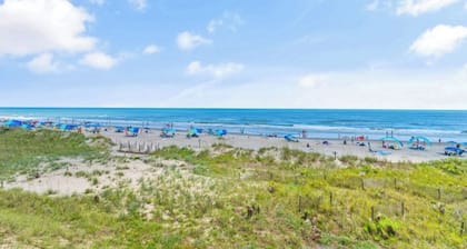 Oceanfront Condo in Ocean Isle Beach That Sleeps 6