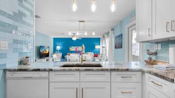 Condo, Multiple Beds (Beachview 102 - Flaming Sunrise) | Interior