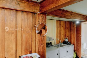 Standard-Ferienhaus, Hügelblick