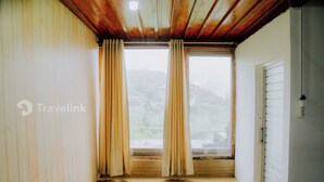 Ảnh chưa phân loại, 5 trong số 57 ảnh, nút