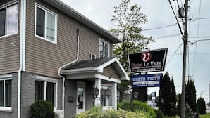 Restaurant - Motel Le Victo (Victoriaville)