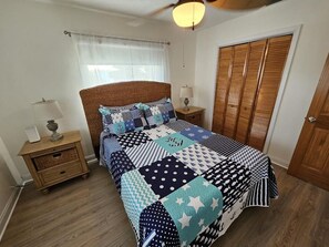 3 bedrooms, iron/ironing board, travel cot, free WiFi