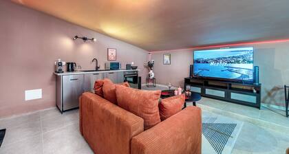 secret room (sauna jaccuzi)