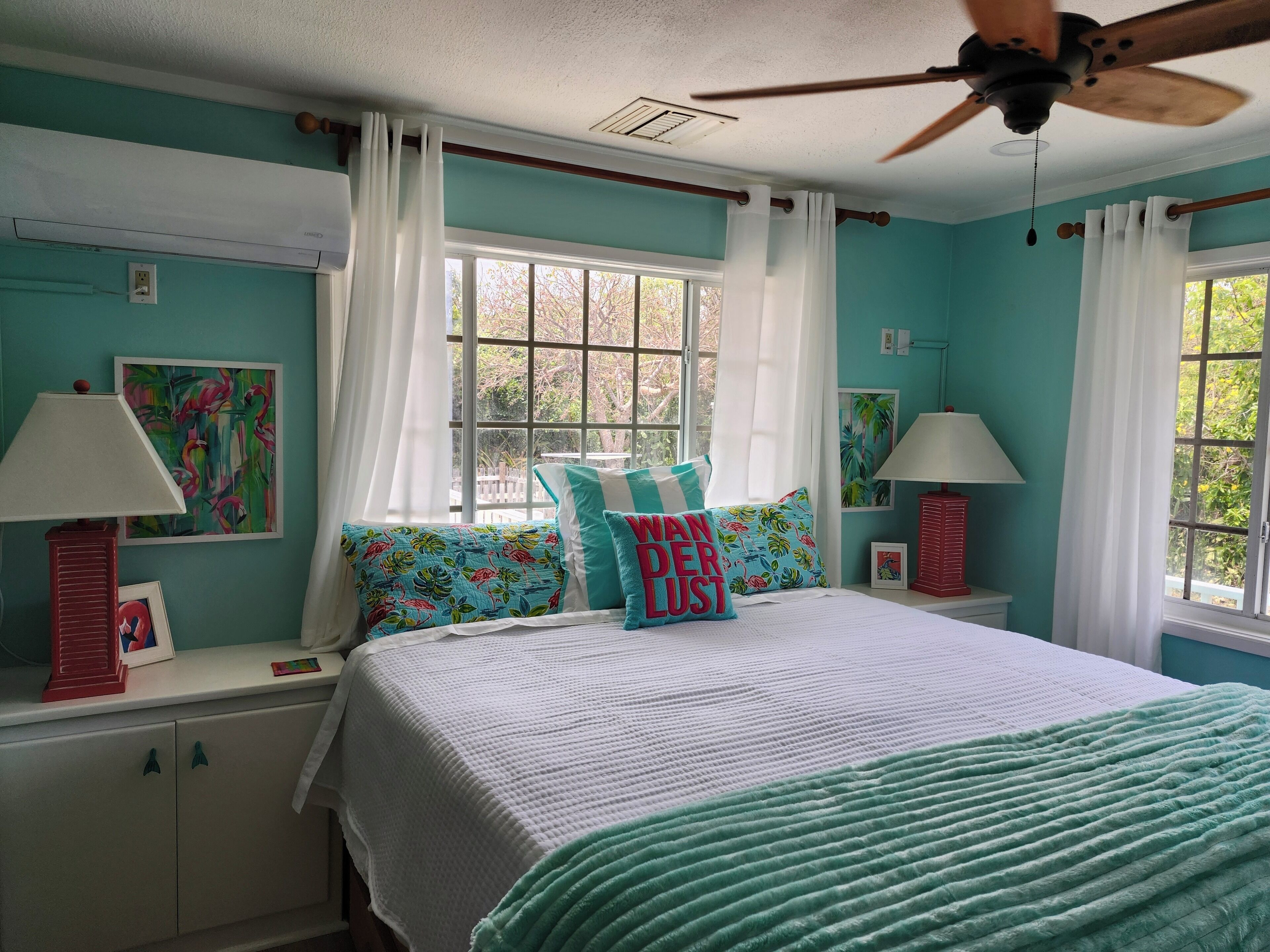 2 chambres, fer et planche à repasser, Wi-Fi, draps fournis