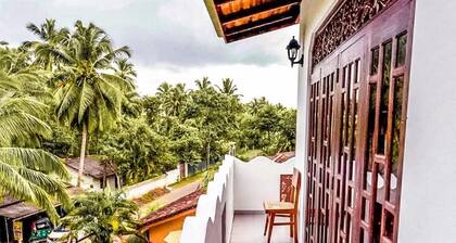 9-bedroom villa with AC, WiFi in gorgeous Dalawella , Unawatuna