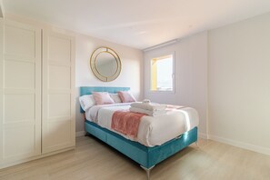 1 soverom, strykejern/-brett, reiseseng for barn og wi-fi (inkludert)