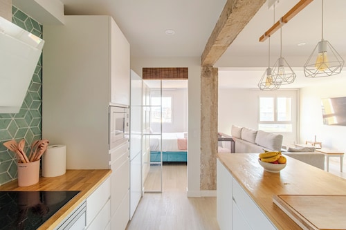 ✨🏡 Luxury and comfort next to the fishing district ⚓🐟