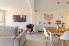 Smart-tv och böcker