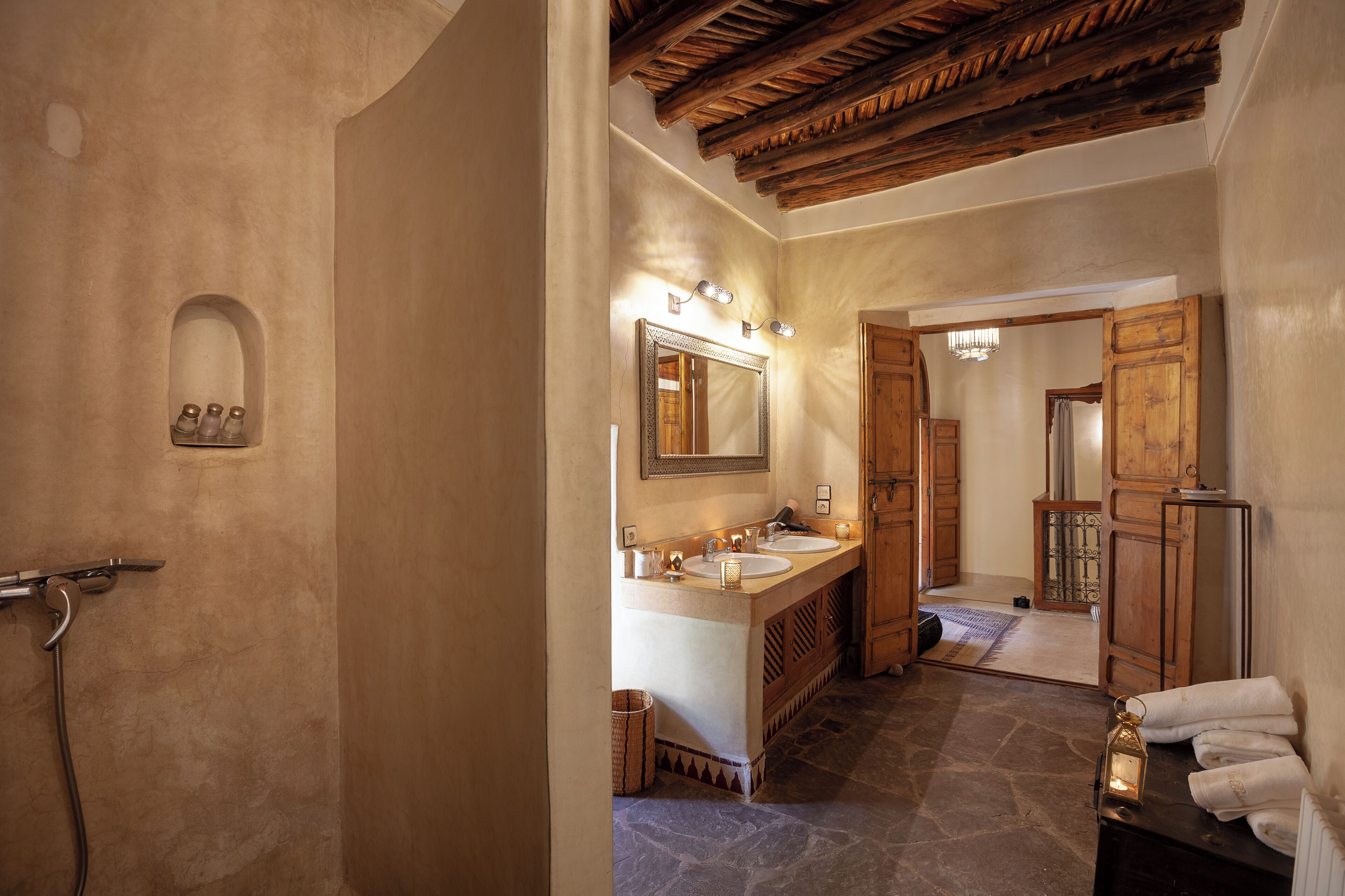 Photo - Riad KHOL Bohémia