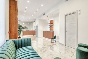 Lobby - Vomero High Hotel (Naples)