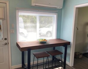 Dining - Halliburton Highlands Getaway (Kinmount)